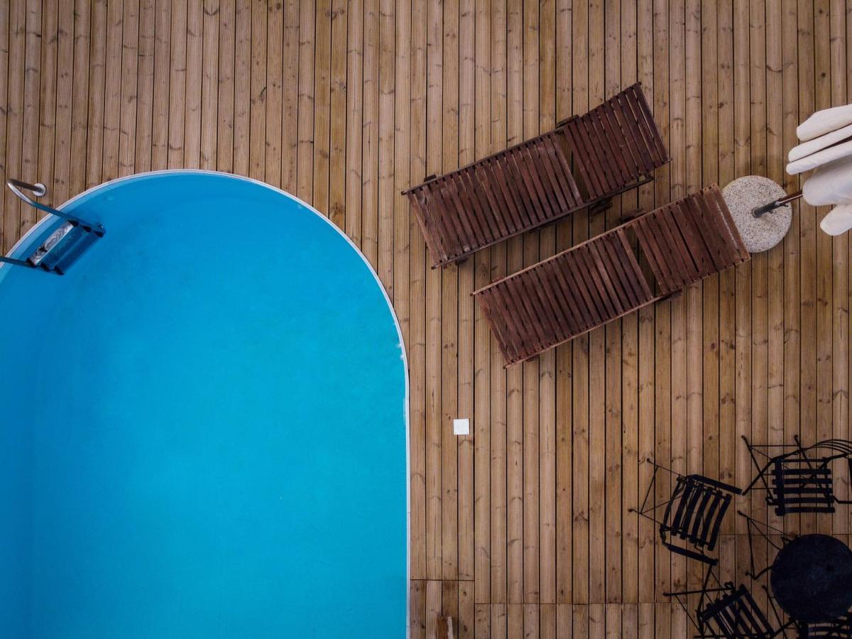 Seashore Stream Suites Alykes  Dış mekan fotoğraf