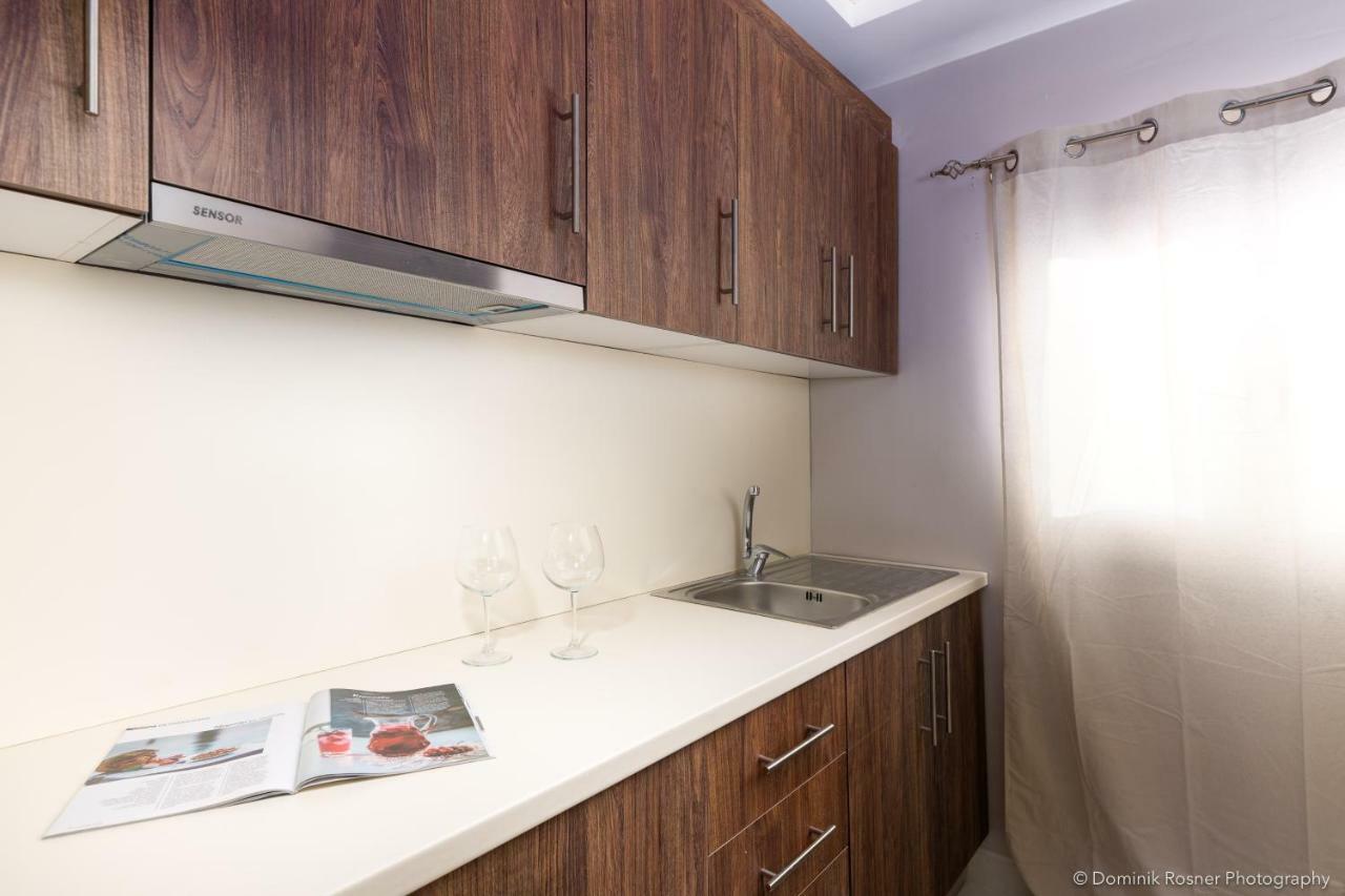 Seashore Stream Suites Alykes  Dış mekan fotoğraf